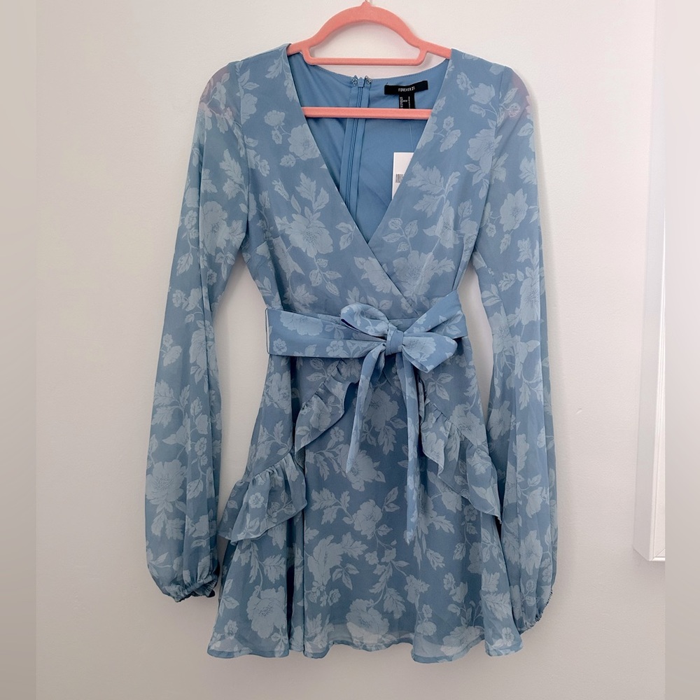 Forever 21 long sleeve dress